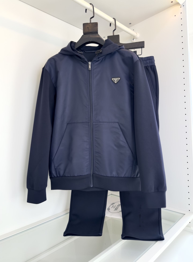 Pra*a outwear